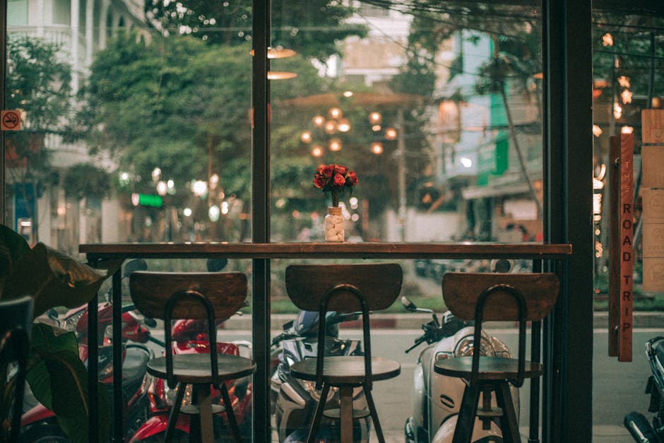 Brown Bar Stools in Front of Rectangular Table