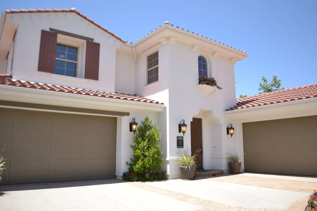 Maintenance Tips for Your Garage Door