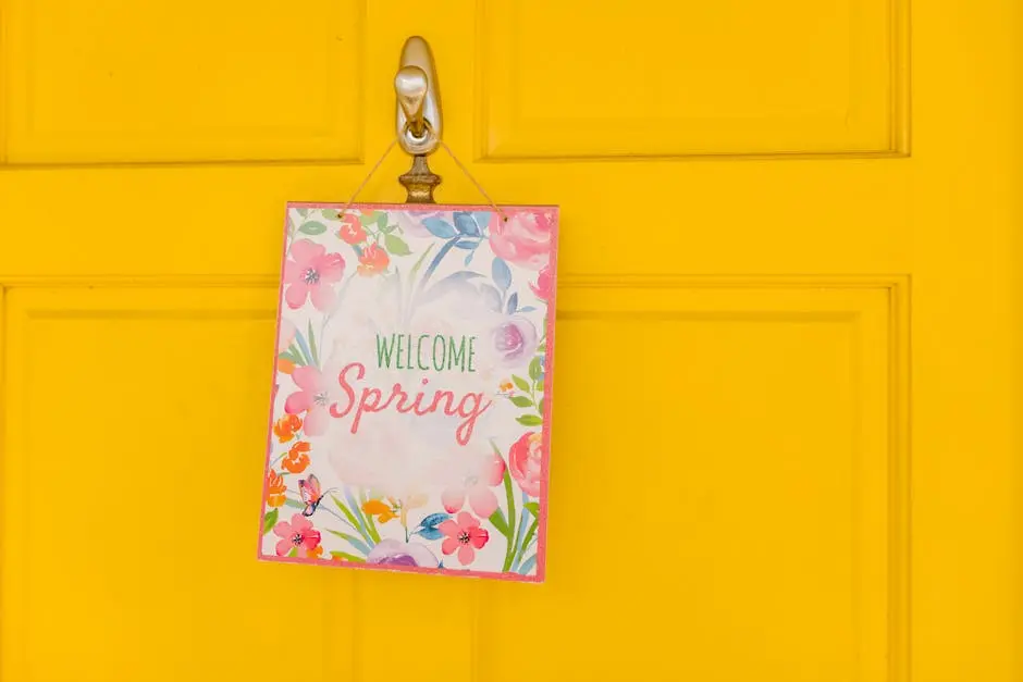 Welcome Spring Card on Doors